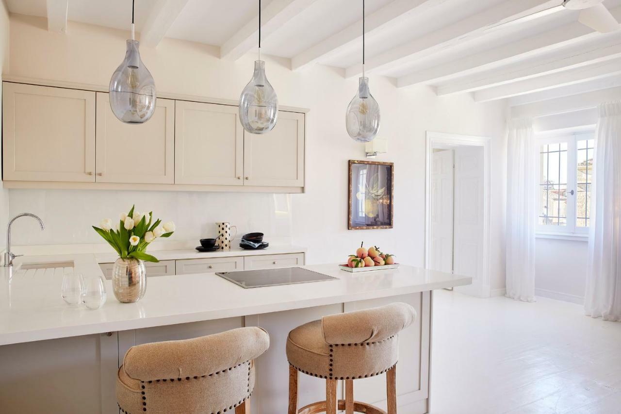 Old Town Luxury Suites 'Princess' Corfu  ภายนอก รูปภาพ